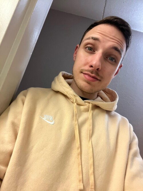KdyAp0.jpeg