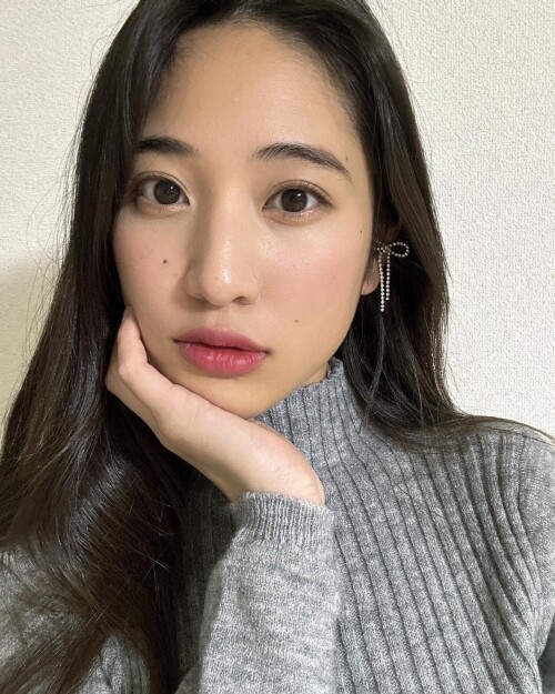 Hana Okamoto 369