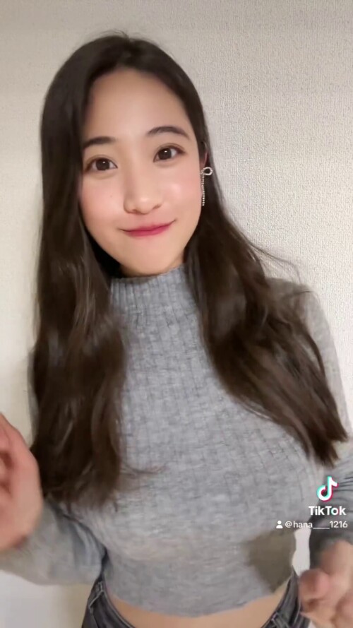 Hana Okamoto 1575
