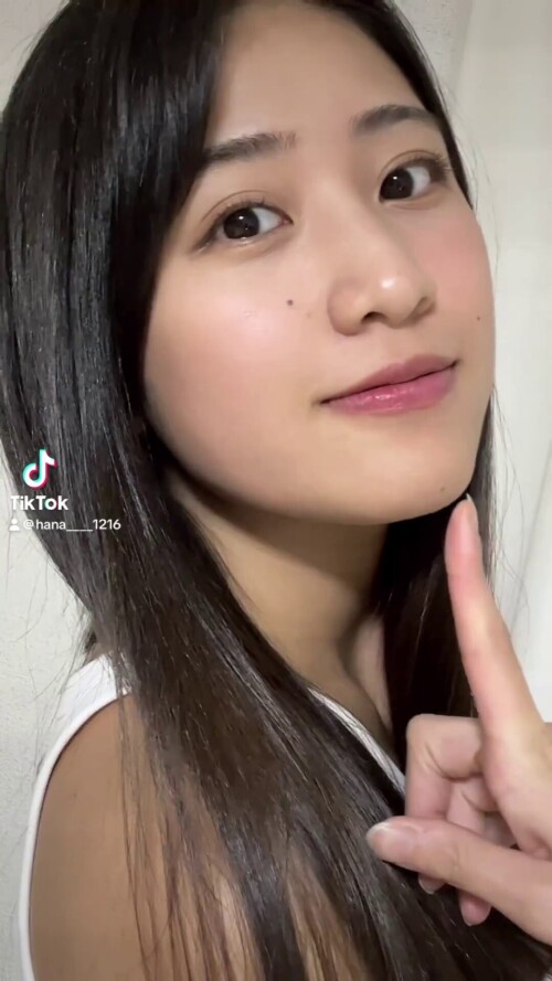 Hana Okamoto 1582