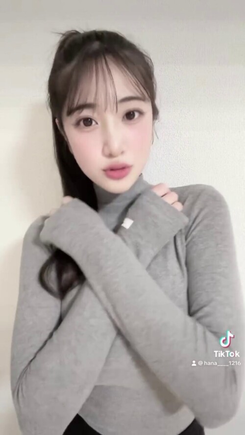 Hana Okamoto 2004