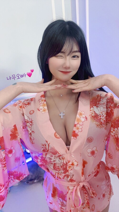 LsG0bc.jpg