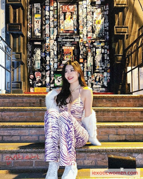 Sherry Xia 132