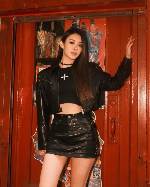Sherry Xia 1379
