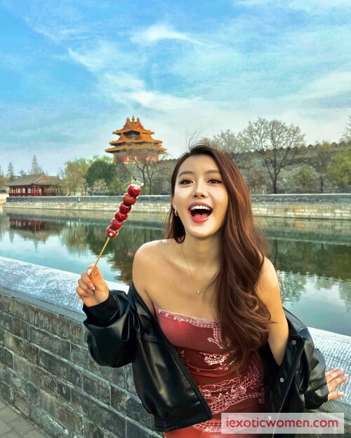 Sherry Xia 726