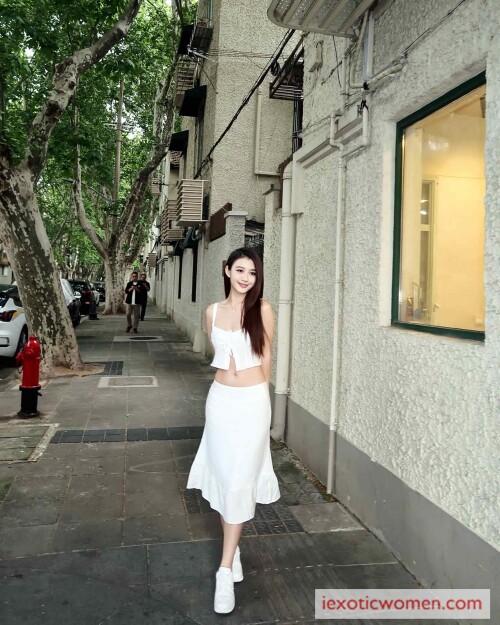 Sherry Xia 753