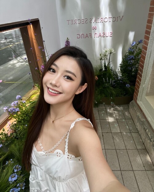 Sherry Xia 1594