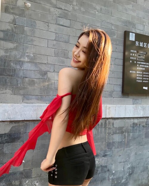 Sherry Xia 1590