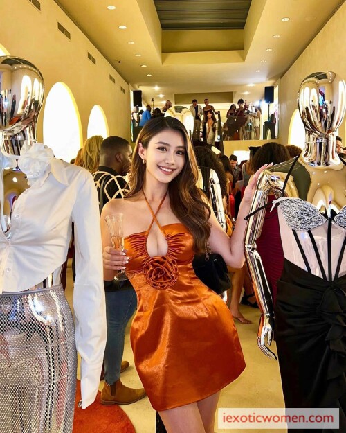 Sherry Xia 279