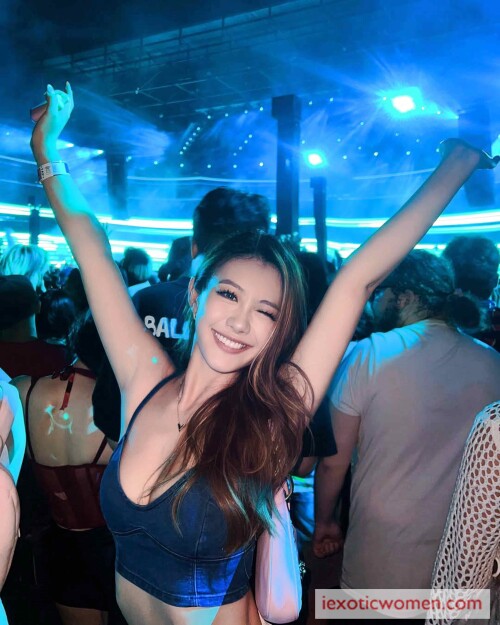 Sherry Xia 294
