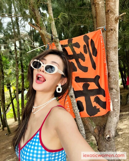 Sherry Xia 1207