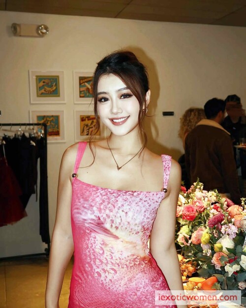 Sherry Xia 799