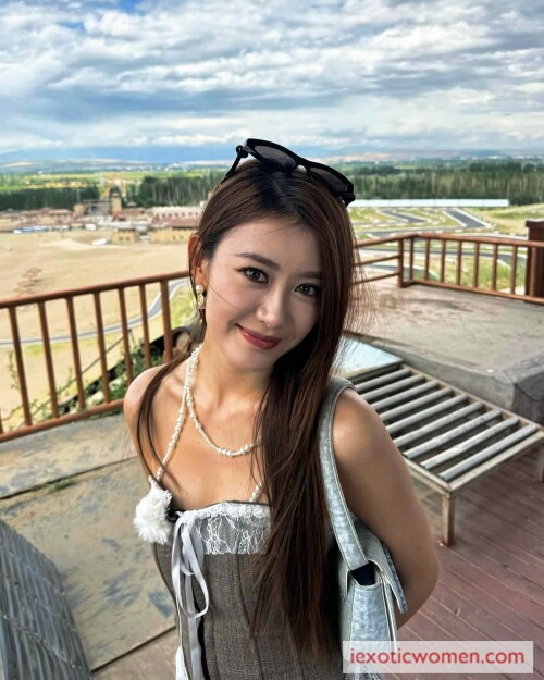 Sherry Xia 1235