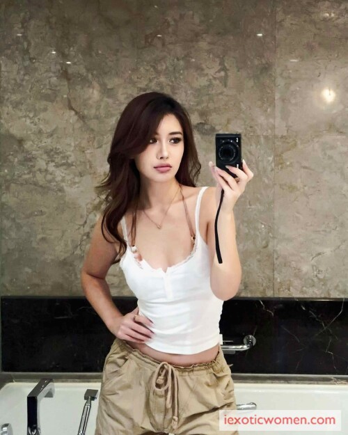 Sherry Xia 1246