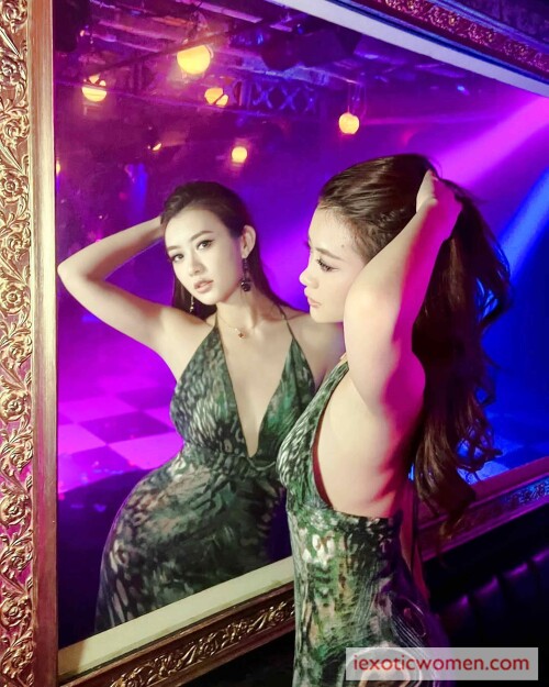 Sherry Xia 653