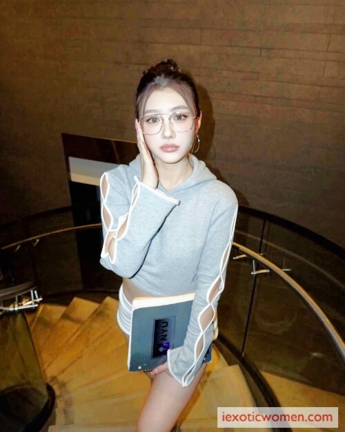 Sherry Xia 475