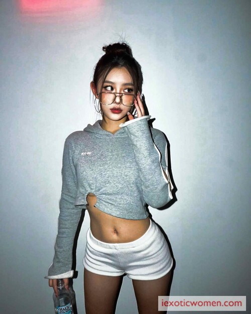Sherry Xia 470