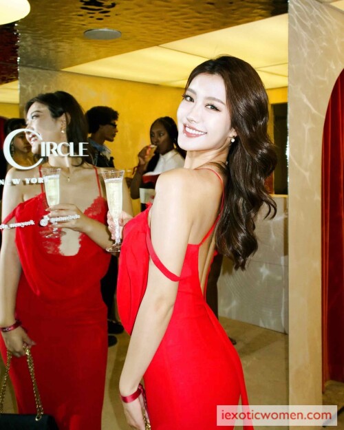 Sherry Xia 1078