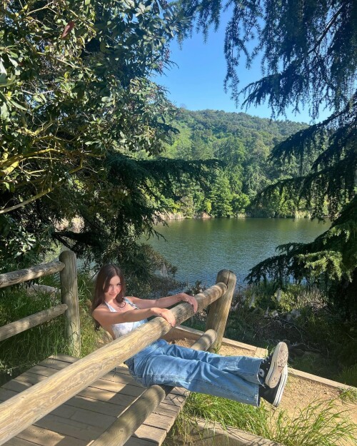 MDvNR0.jpg