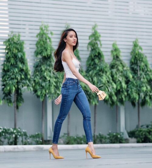 Mook Pichana 695