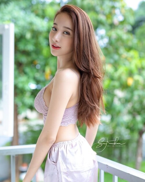 Mook Pichana 956