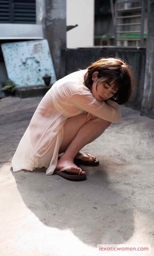 Miwako Kakei 557