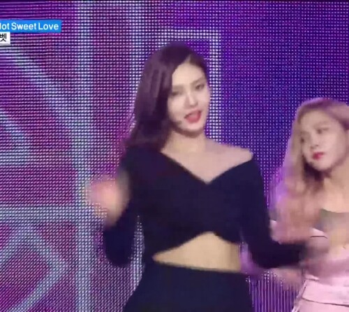 NFZwO0.webm