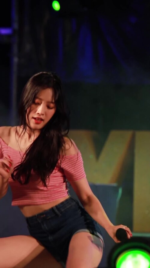 NfG8J5.webm