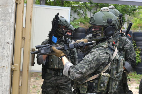 ROK recon marines