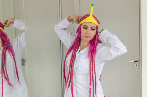 Beautiful Suicide GIrl Babilina Bubbline (3) iPhone high resolution retina image