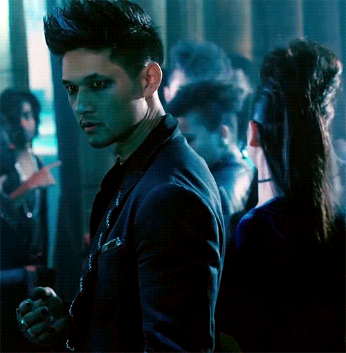 V4xXsr.gif