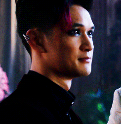 VKqflF.gif