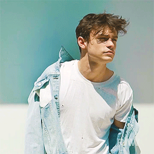 VSxwX9.gif