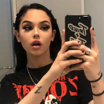 VqaeYD