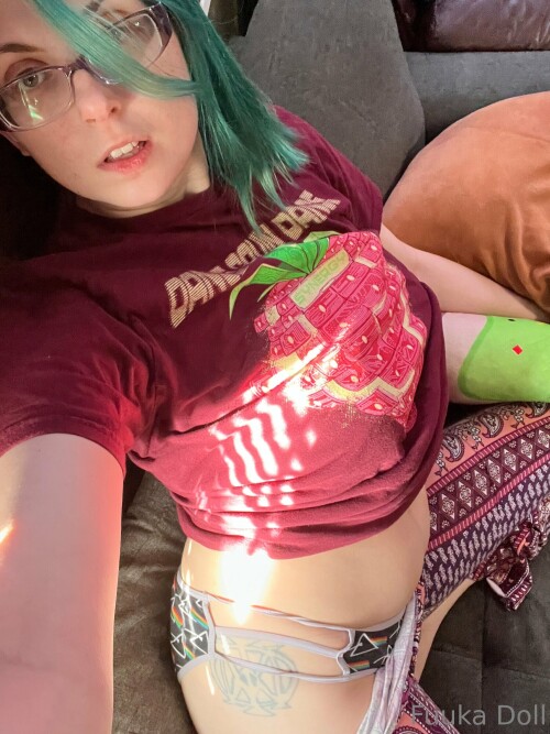 YIUqK3.jpg