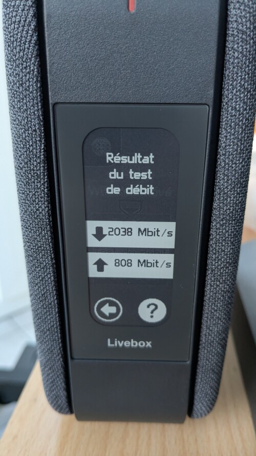 YIbv03.jpg