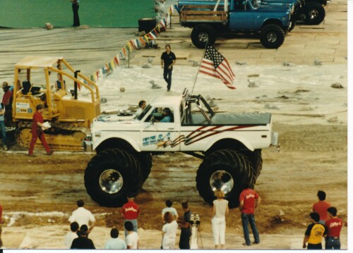 Z3Nr8C.jpg