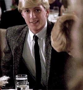 ZKAyq1.gif