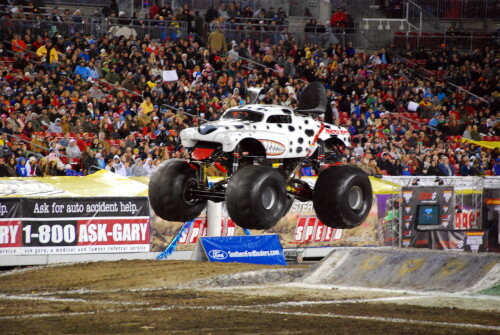 monsterjamtampa 0243 5472842028 o