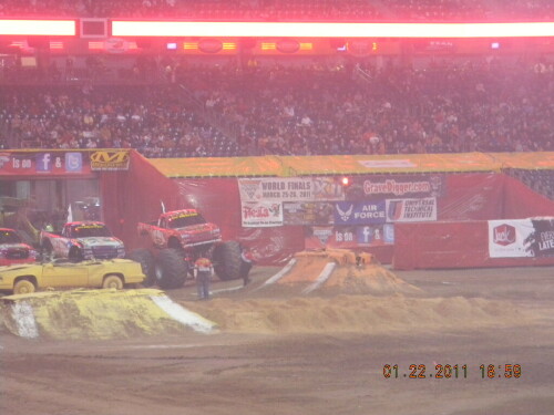 monster jam 2011 01 22 2011 6 5381385068 o