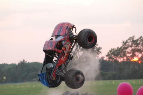 monster trucks 202 large 9386213304 l
