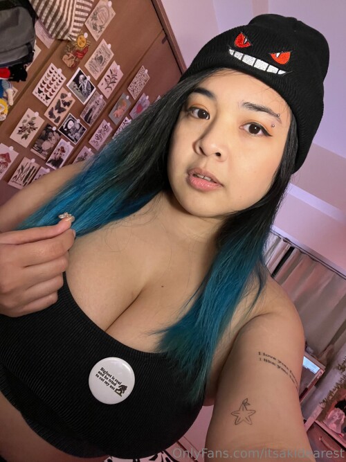 c7wO8K.jpeg
