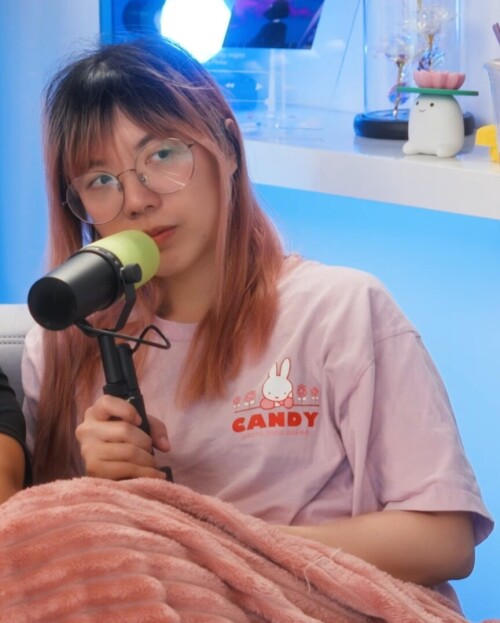 cuQhB9.jpg