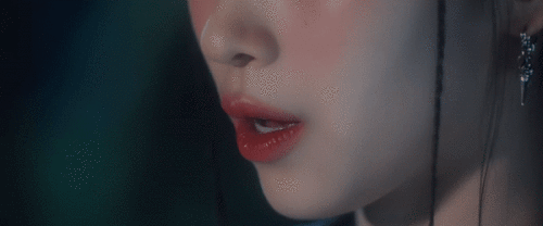dwRYue.gif