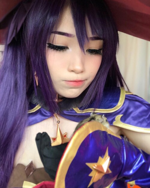 f2rmP7.jpg