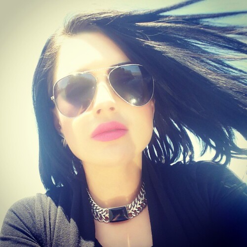 Eva Angelina, sunglasses
#ខ្ជិលនិយ