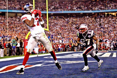2/3/08 - Super Bowl XLII football game between the New England Patriots and New York Giants at Unive