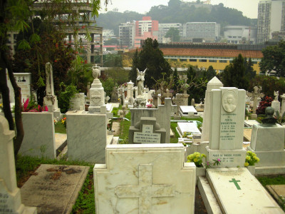 Old cemetery (catholic?)