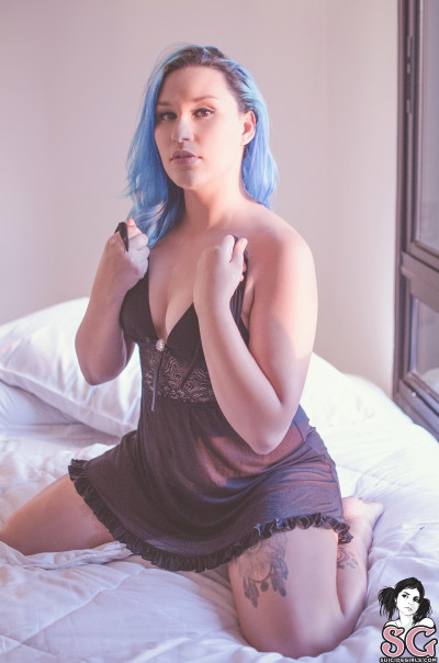 Beautiful Suicide Girl Borgia Let it sweet 22 High resolution lossless iPhone retina image