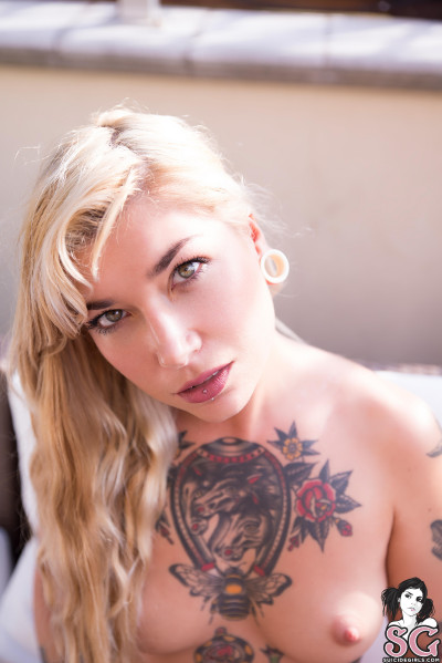 Beautiful Sexy Suicide Girl 43 Barkmantis Summer is coming